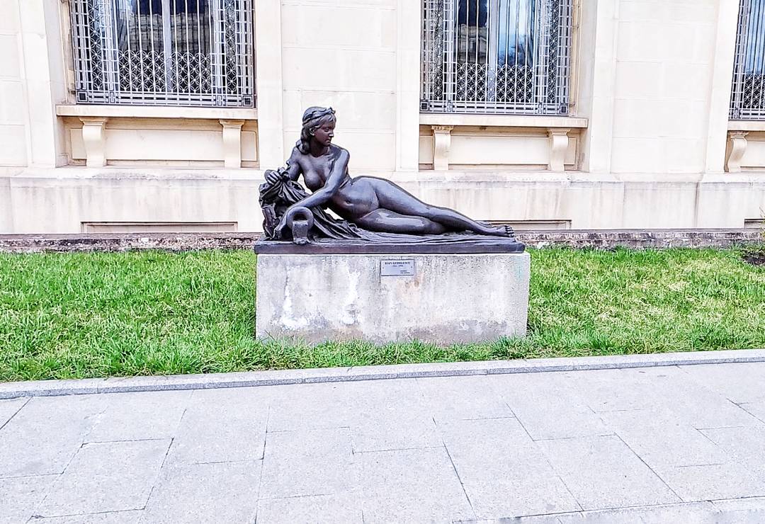 The best art museums in Bucharest Statue in front of The National Art Museum of Romania