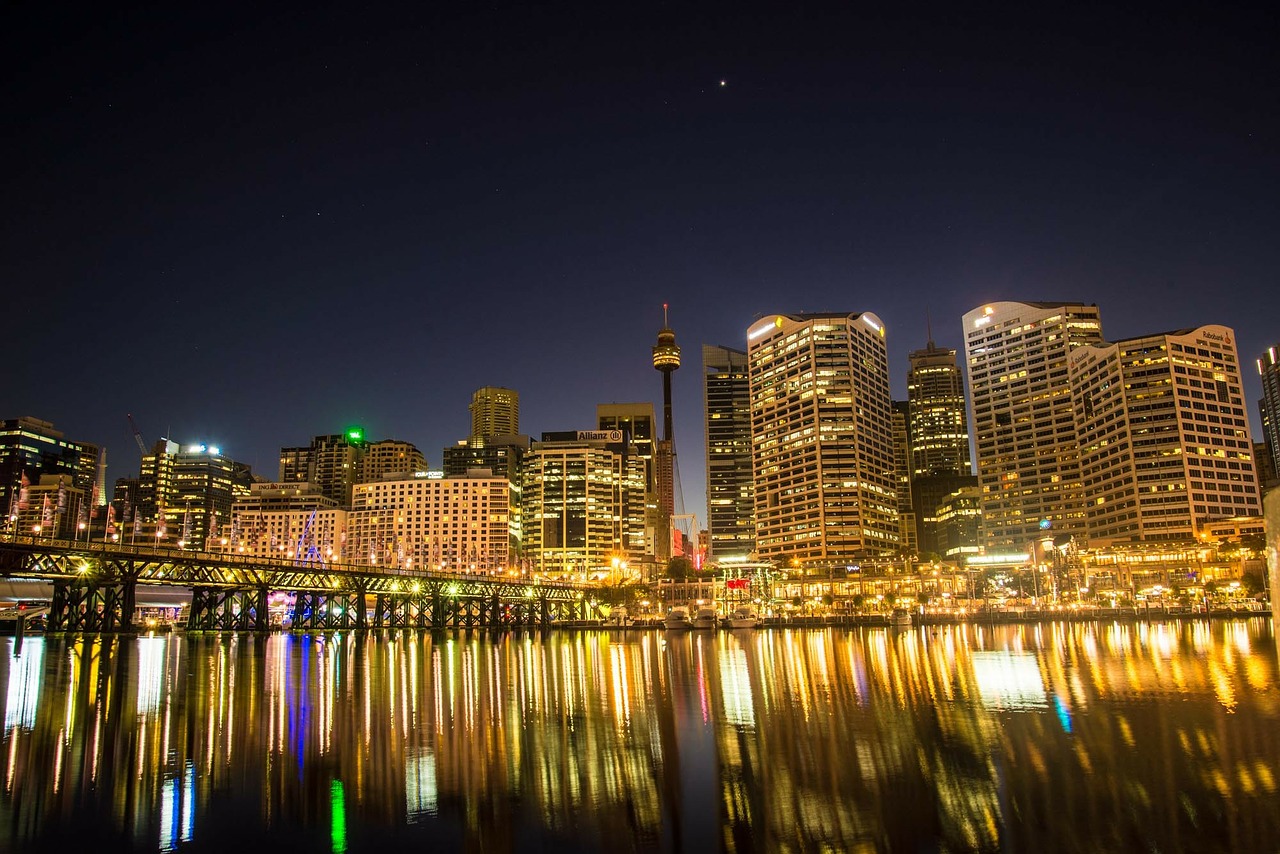 Darling Harbour & Pyrmont, Sydney, Australia. Read this guide to Sydney, Australia and discover the top attractions in Sydney, off the beaten path attractions in Sydney, and tips for Sydney. #Sydney #Australia #Sydneytravel #travelguide #tourist #attractions #travel #Sydneyguide #Sydneytravelguide