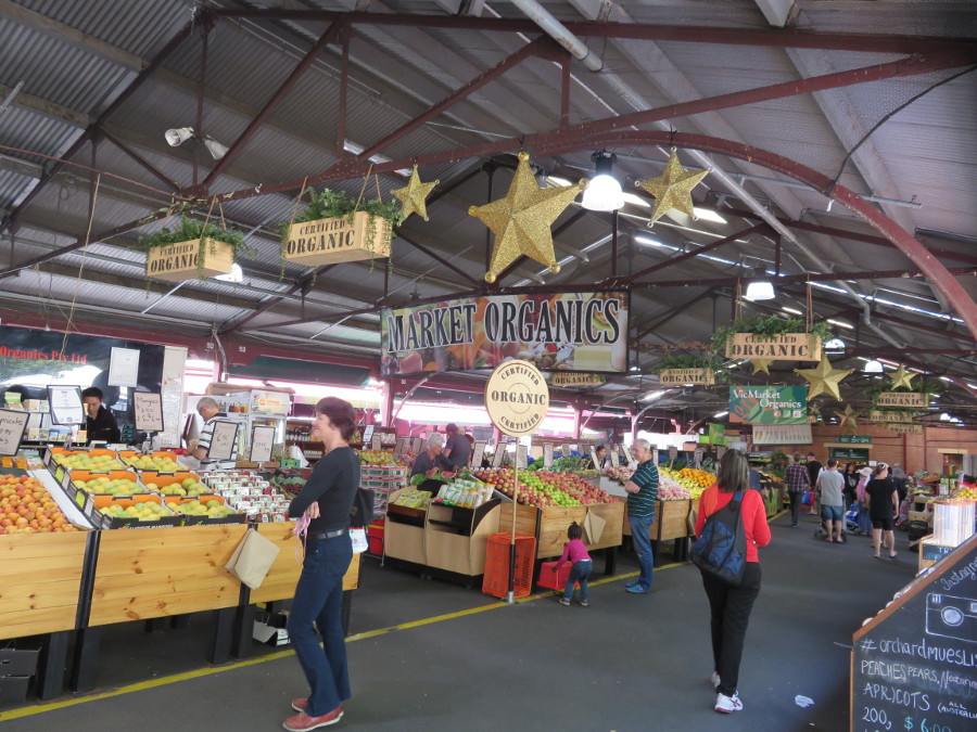 Queen Victoria Market should be on your travel itinerary for Melbourne, Australia. Discover what to do with 3 days in Melbourne from this article. #melbourne #travel #melbourneattactions #tourism #australia #discovermelbourne #visitmelbourne #melbourneitinerary