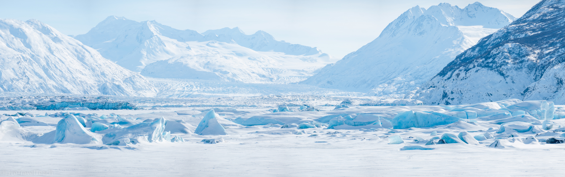 Knik Glacier is one of the unmissable glaciers in Alaska, USA